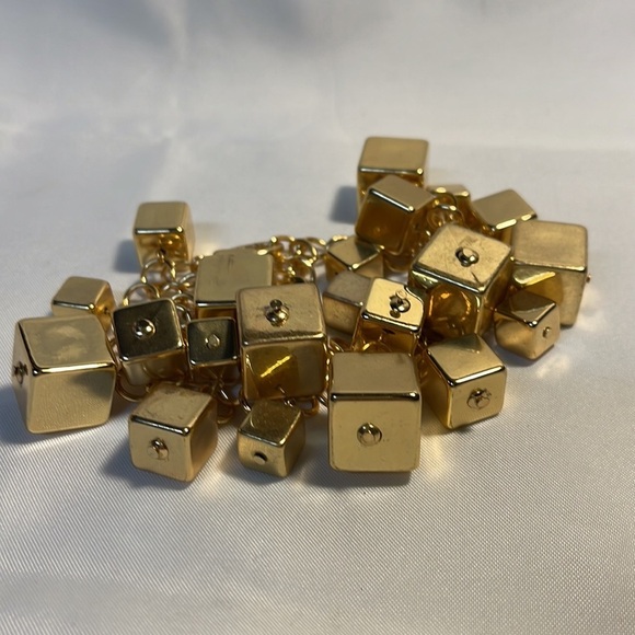 Jennifer Jones Issa Cube Charm Matte Gold Finish Statement Bracelet - Picture 3 of 5